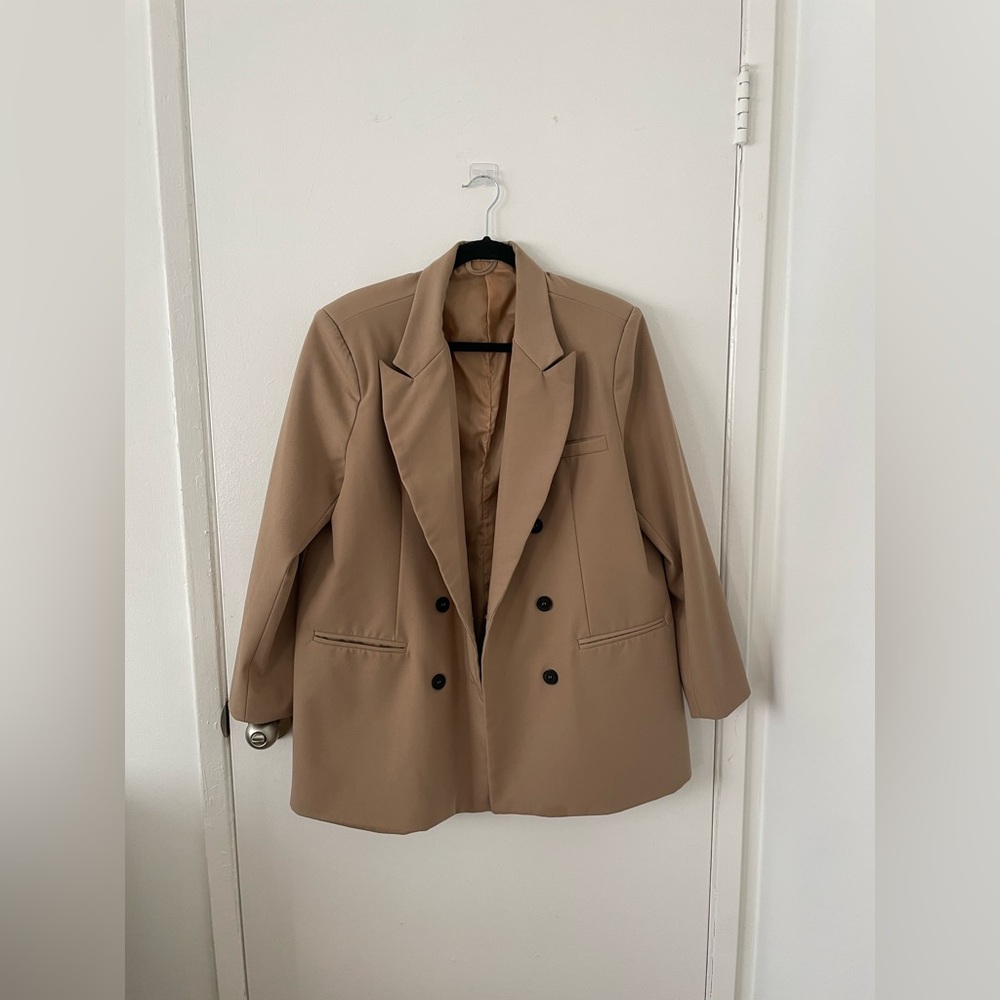 Nasty Gal Oversized Classic Tan Double-Breasted Women's Blazer